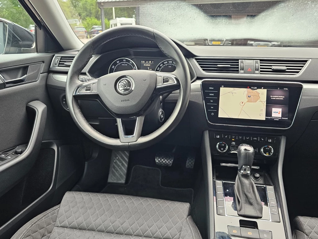 Škoda Superb – foto 30
