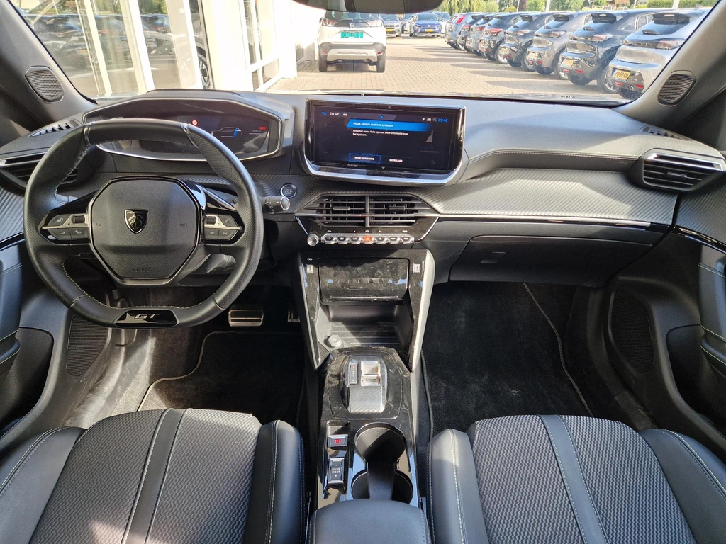 Peugeot e-2008 – foto 9