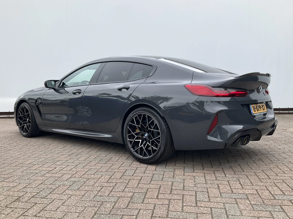 BMW M8 – foto 6