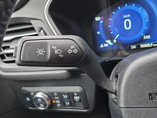 Ford Kuga – thumbnail 30