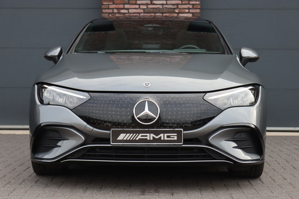 Mercedes-Benz EQE – foto 9