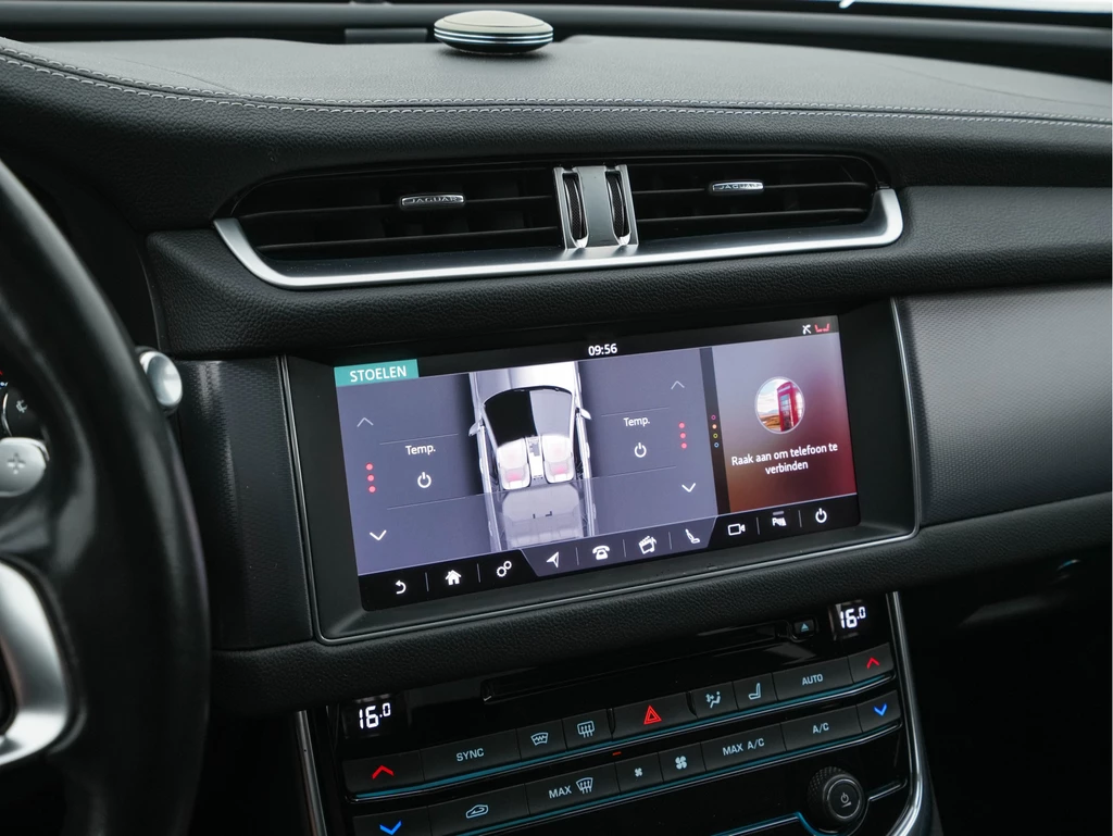 Jaguar XF – foto 18