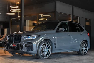 BMW X5 – thumbnail 1