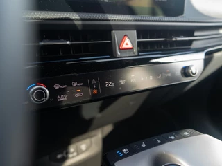 Kia EV6 – thumbnail 12