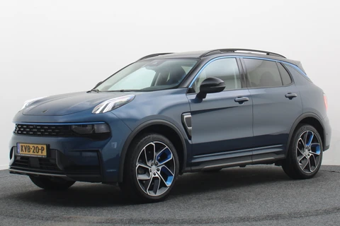 Lynk & Co 01 1.5 Plug-in Hybrid 360° Camera, Panoramadak, Apple Carplay, ACC, Keyless, LED, 20''