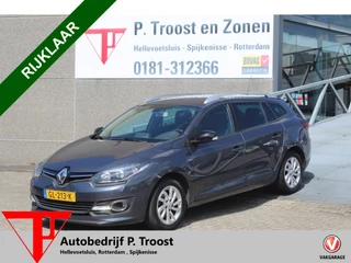 Renault Mégane Estate – thumbnail 1