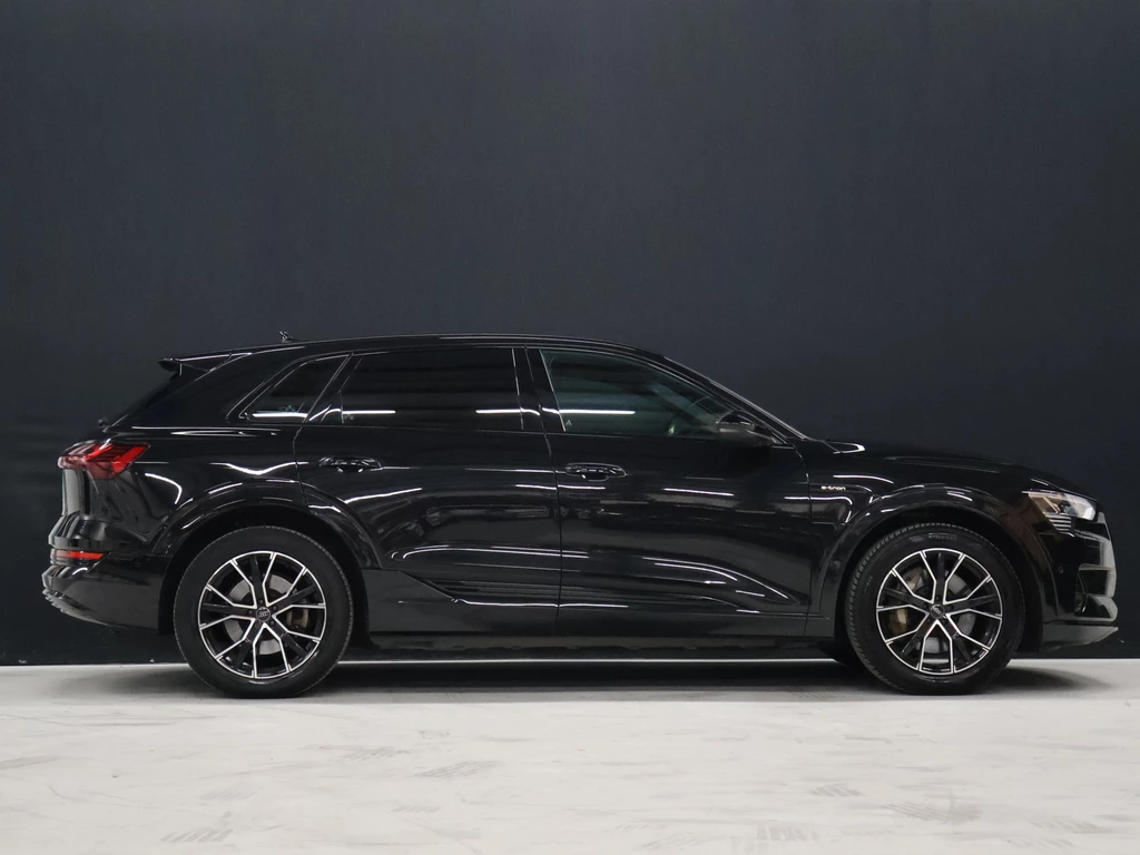 Audi e-tron – foto 7