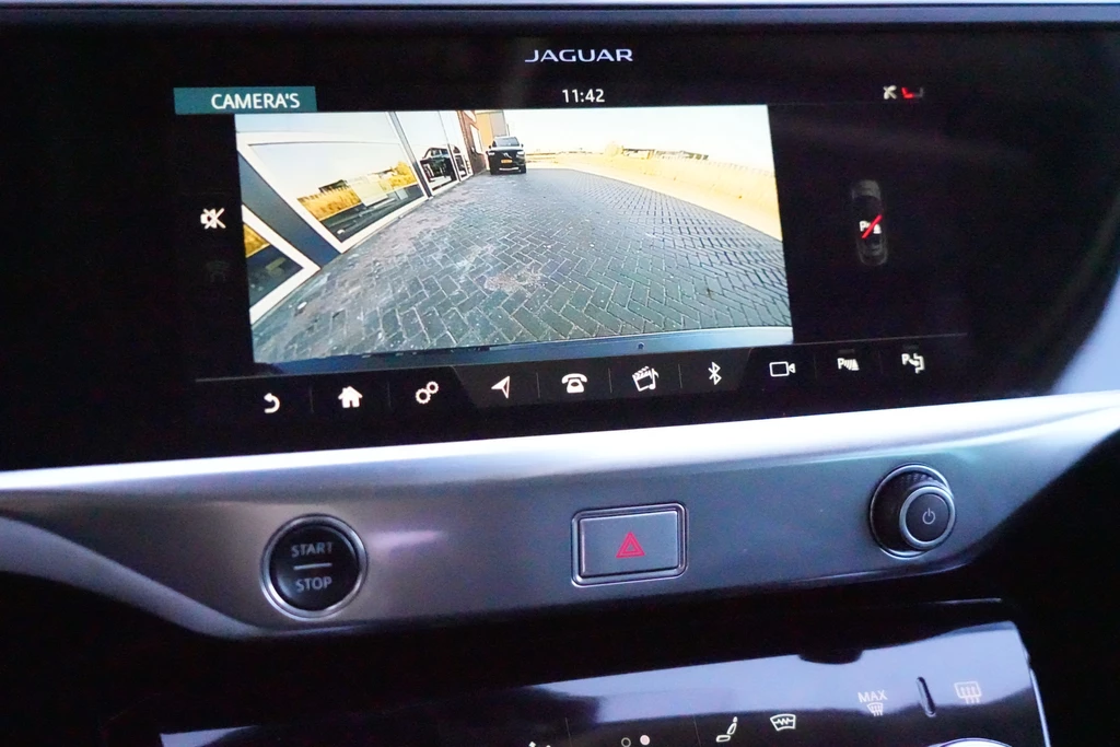 Jaguar I-PACE – foto 19