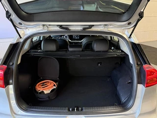 Kia Niro – thumbnail 32