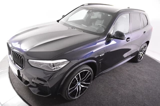 BMW X5 – thumbnail 2