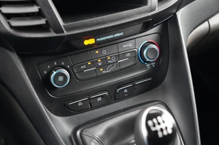 Ford Transit Connect – thumbnail 26