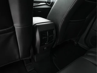 Ford Kuga – thumbnail 22