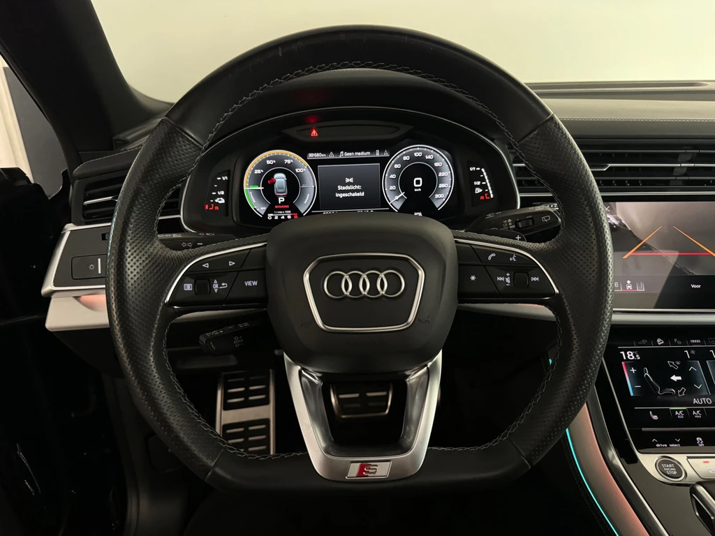 Audi Q8 – foto 13