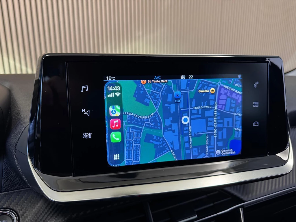 Peugeot 208 – foto 10