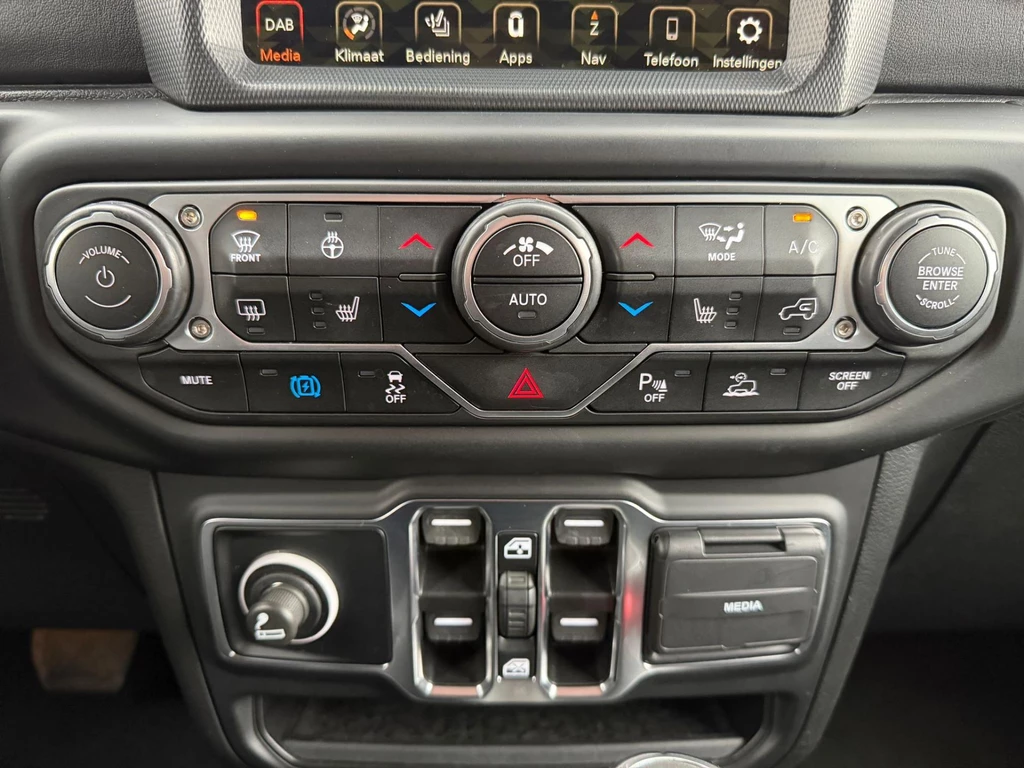 Jeep Wrangler – foto 20