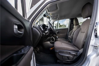Jeep Renegade – thumbnail 12