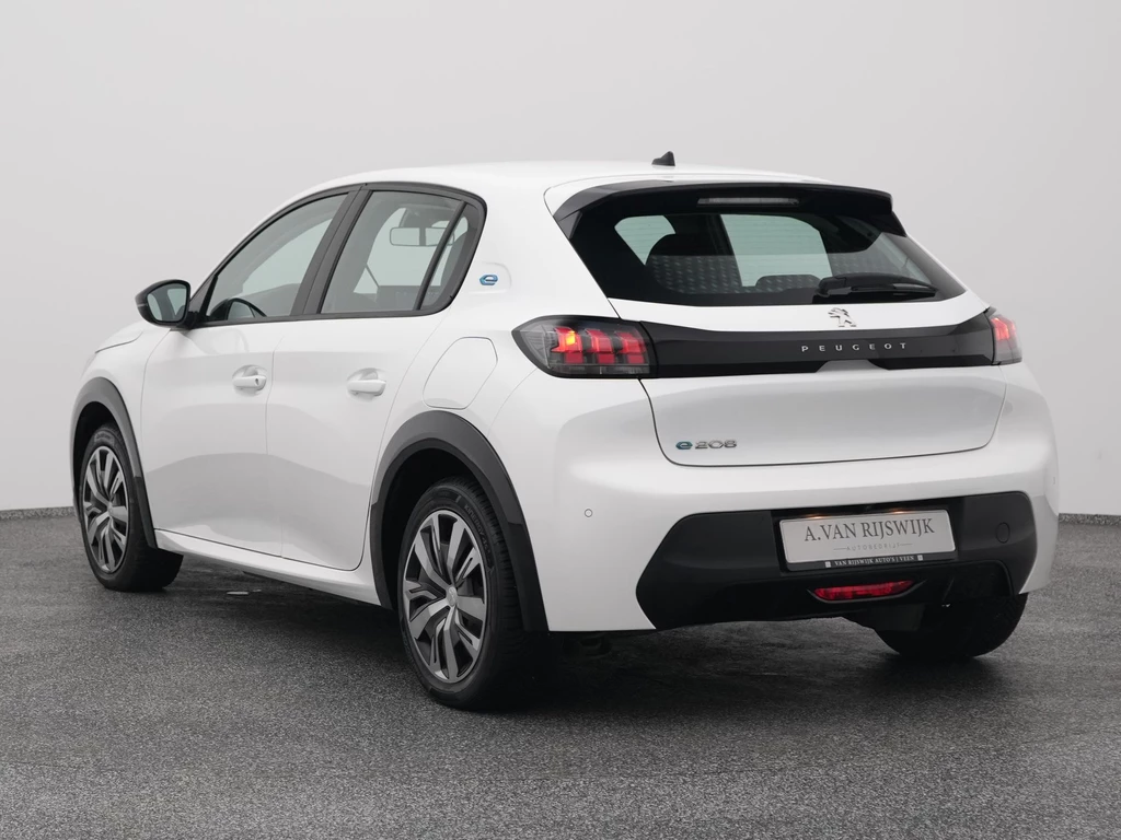 Peugeot e-208 – foto 4