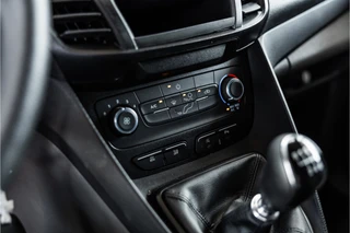 Ford Transit Connect – thumbnail 22