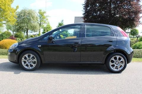 Fiat Punto Evo 0.9 TwinAir 101pk Sempre 5-drs ECC/Cruise/Navi/PDC