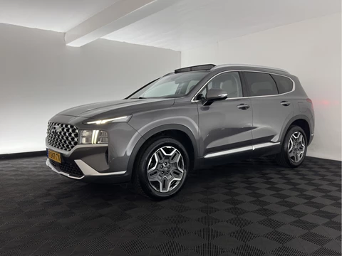 Hyundai Santa Fe 1.6 T-GDI Comfort Smart Sky AWD [ 7-Pers. ] {SoH-100%} (Plug-In) (INCL-BTW) *PANO | LEATHER | FULL-LED | ADAPTIVE-CRUISE | BLINDSPOT | MEMORY-PACK | DIGI-COCKPIT | SHIFTPADDLES | PRIVACYGLASS | NAVI-FULLMAP | KEYLESS | TOWBAR | CARBON | 19''ALU*