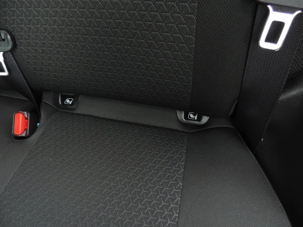 Suzuki Swift – foto 18