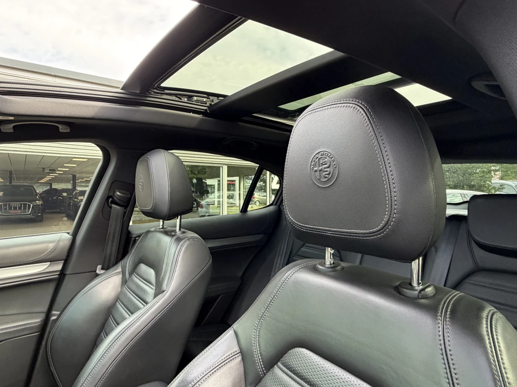 Alfa Romeo Stelvio – foto 15