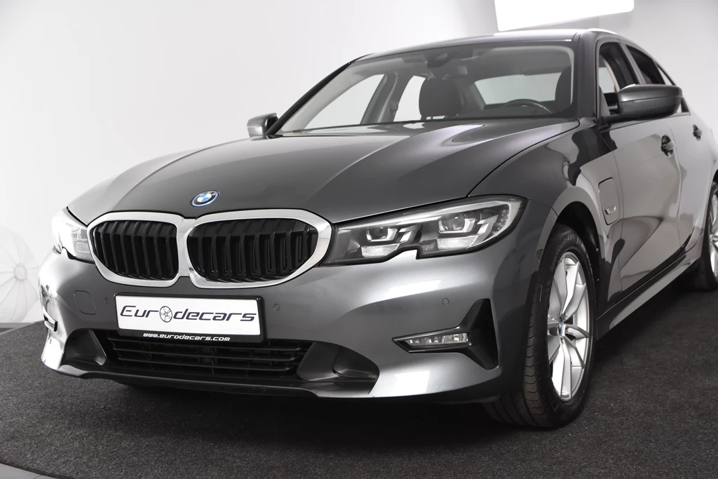 BMW 3 Serie – foto 4