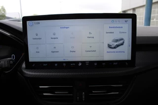 Ford Kuga – thumbnail 33