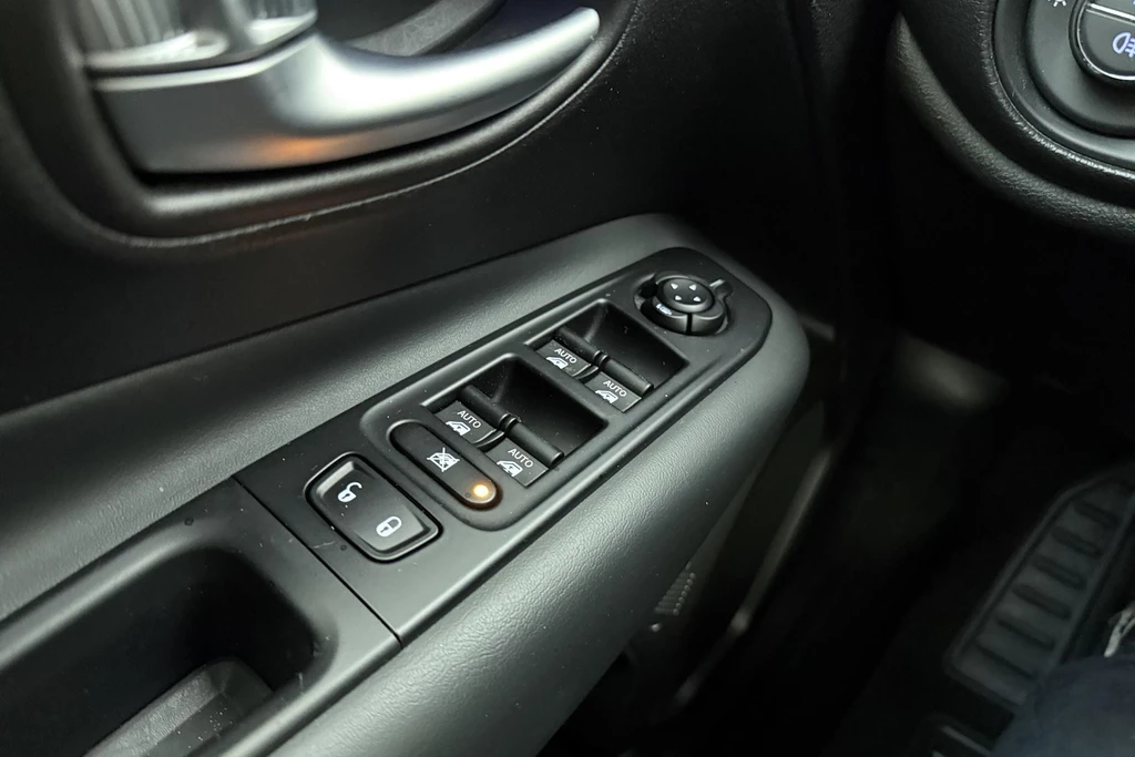 Jeep Renegade – foto 23