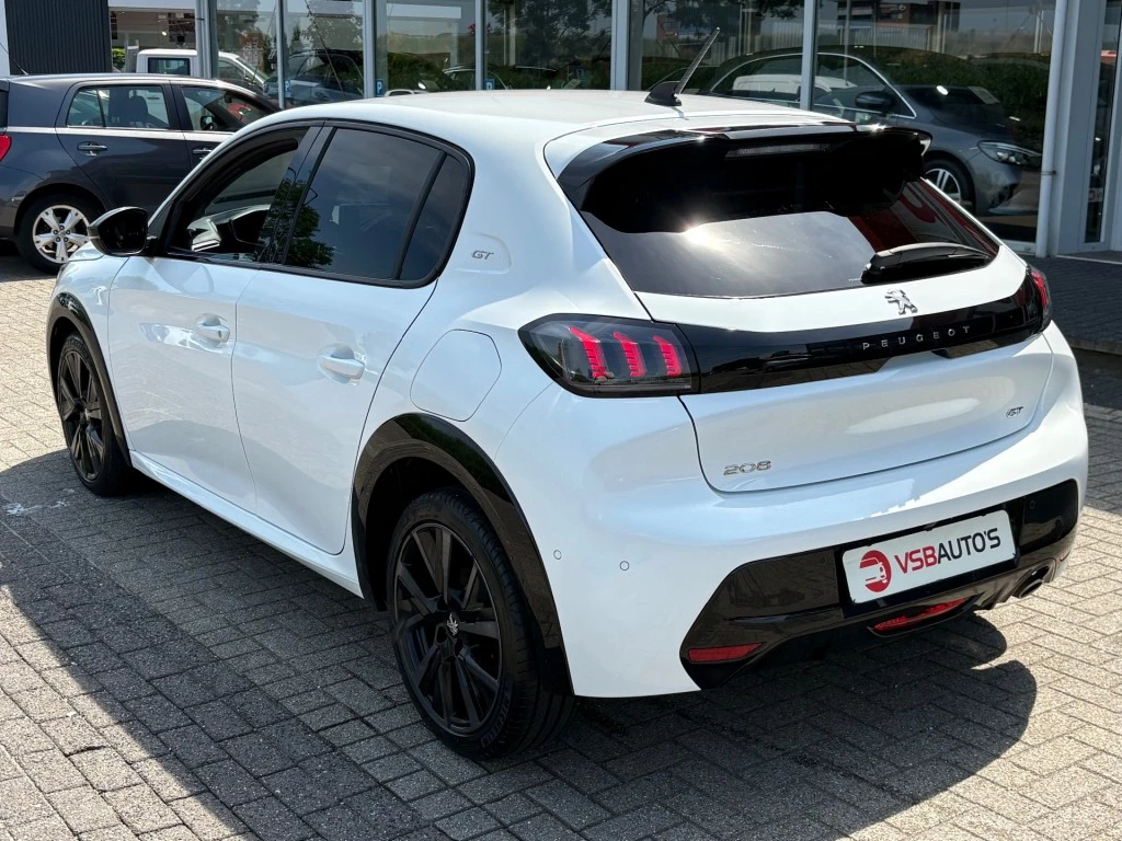 Peugeot 208 – foto 3