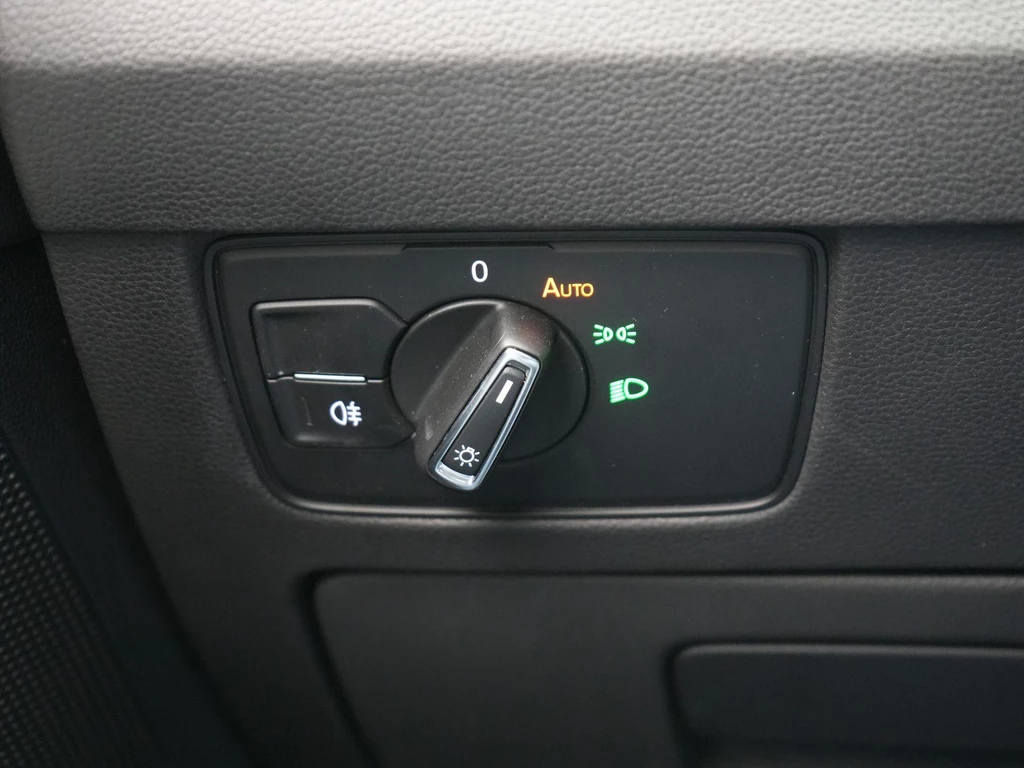 Volkswagen Passat – foto 37