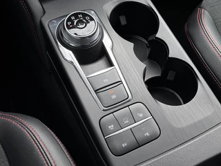 Ford Kuga – thumbnail 25