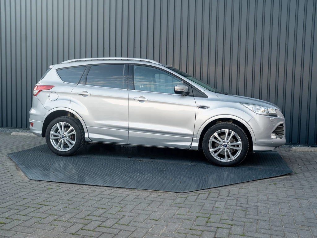 Ford Kuga – foto 12