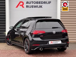 Volkswagen Golf – thumbnail 3