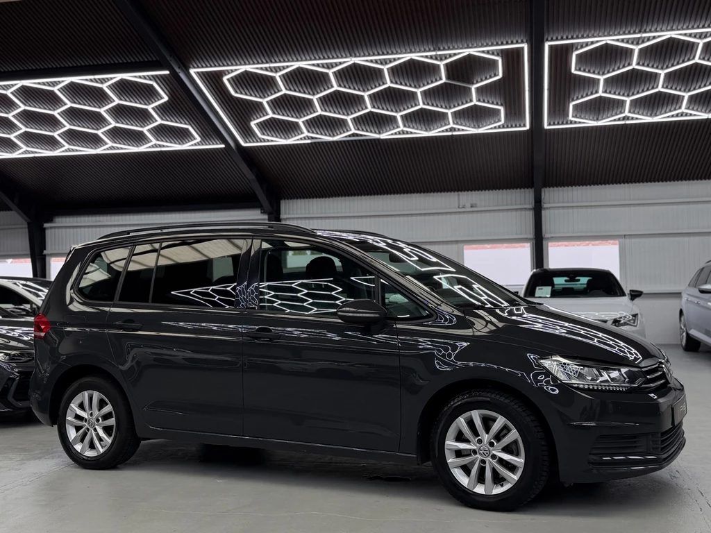 Volkswagen Touran – foto 11
