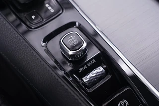 Volvo XC90 – thumbnail 30