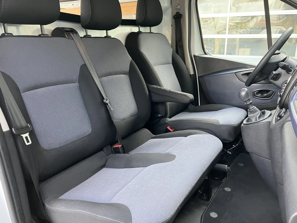 Opel Vivaro – foto 11
