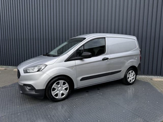 Ford Transit Courier – thumbnail 4