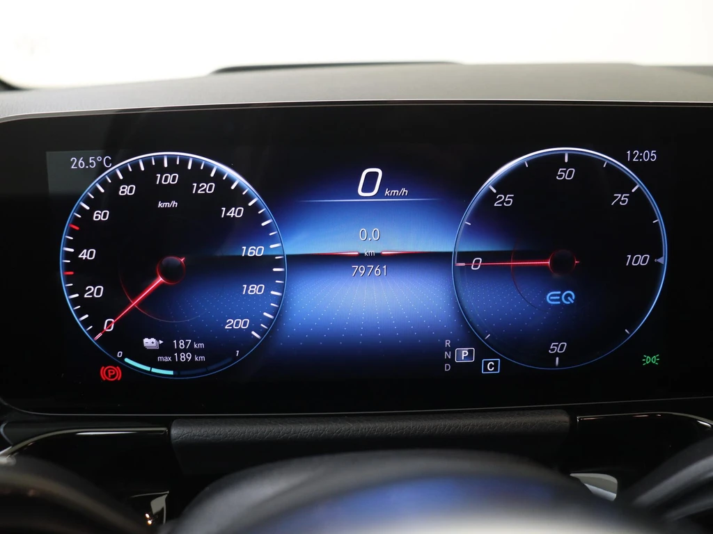 Mercedes-Benz EQA – foto 16