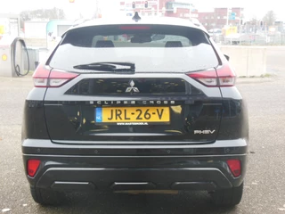 Mitsubishi Eclipse Cross – thumbnail 4