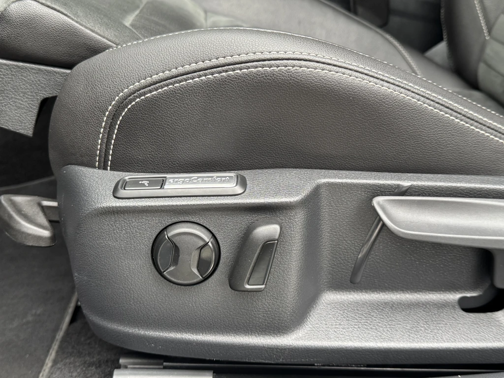 Volkswagen Passat – foto 17