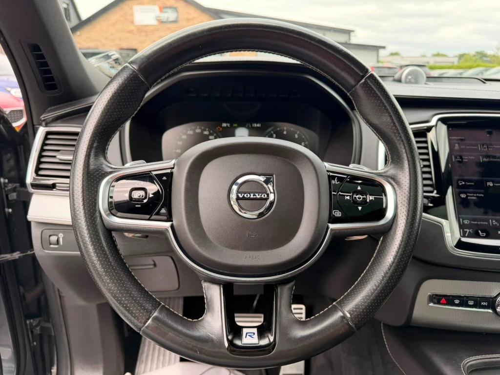 Volvo XC90 – foto 16