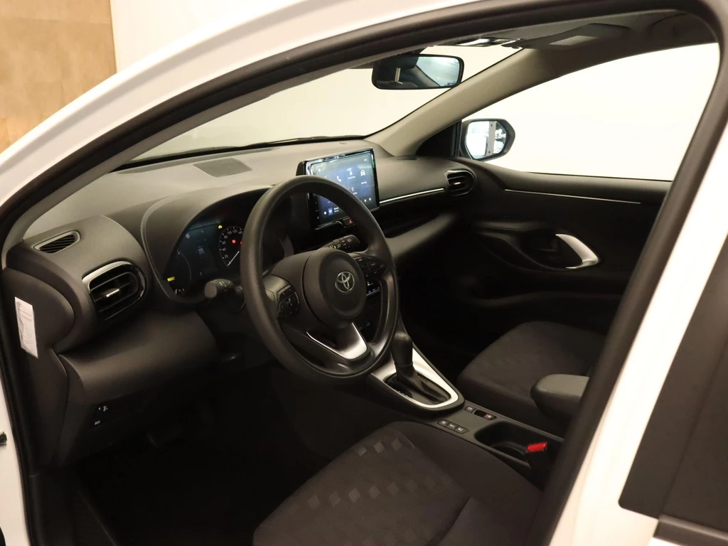 Toyota Yaris – foto 13