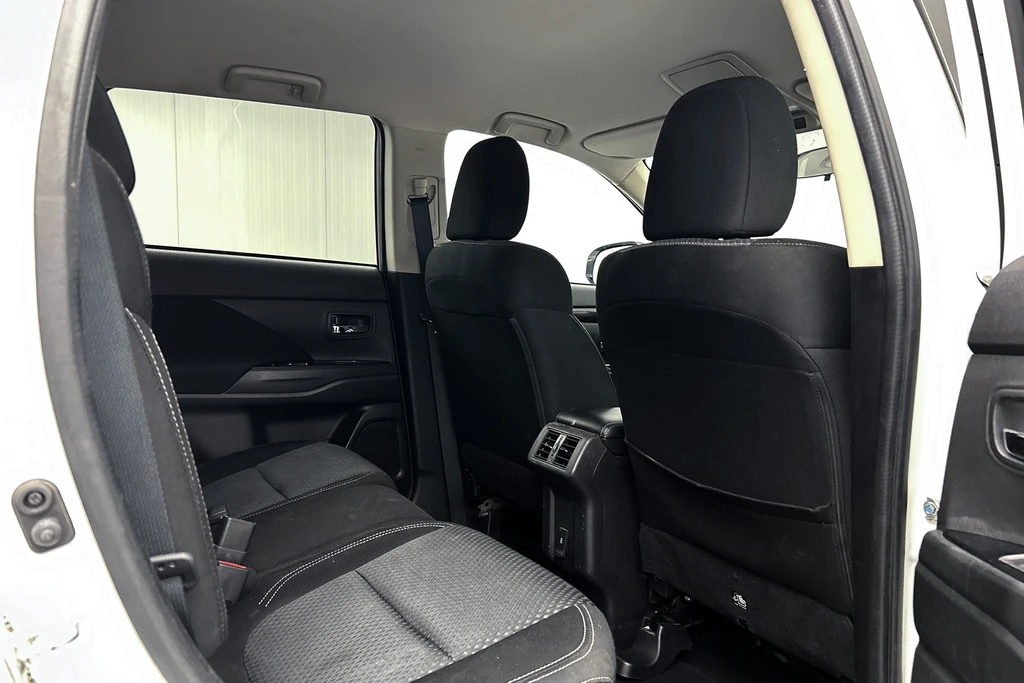 Mitsubishi Outlander – foto 18