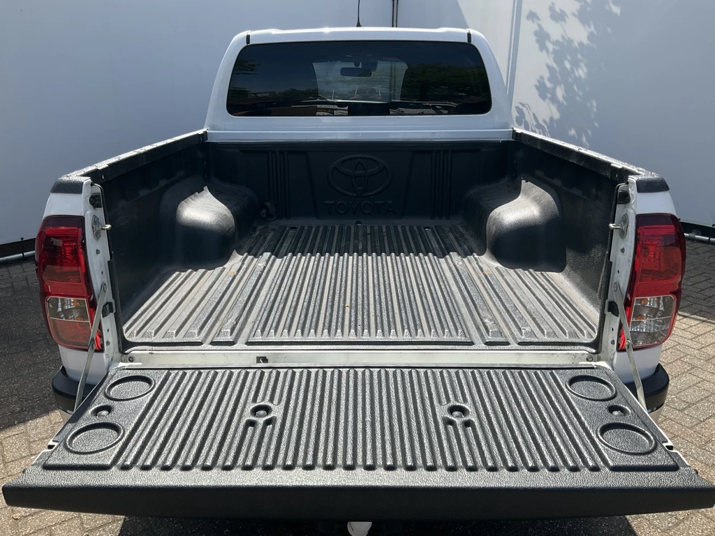 Toyota Hilux – foto 33