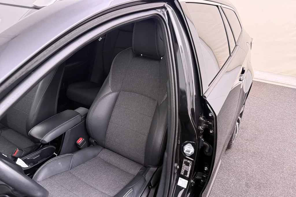 Toyota Corolla Touring Sports – foto 10