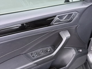 Volkswagen T-Roc – thumbnail 29
