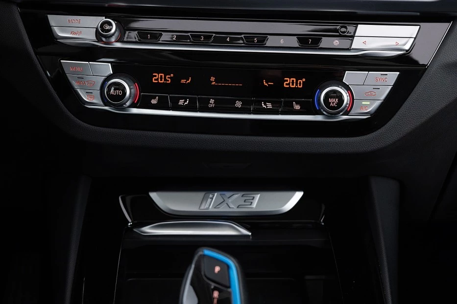 BMW iX3 – foto 24