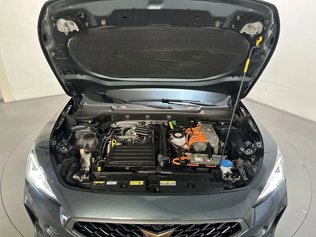 CUPRA Formentor – foto 17