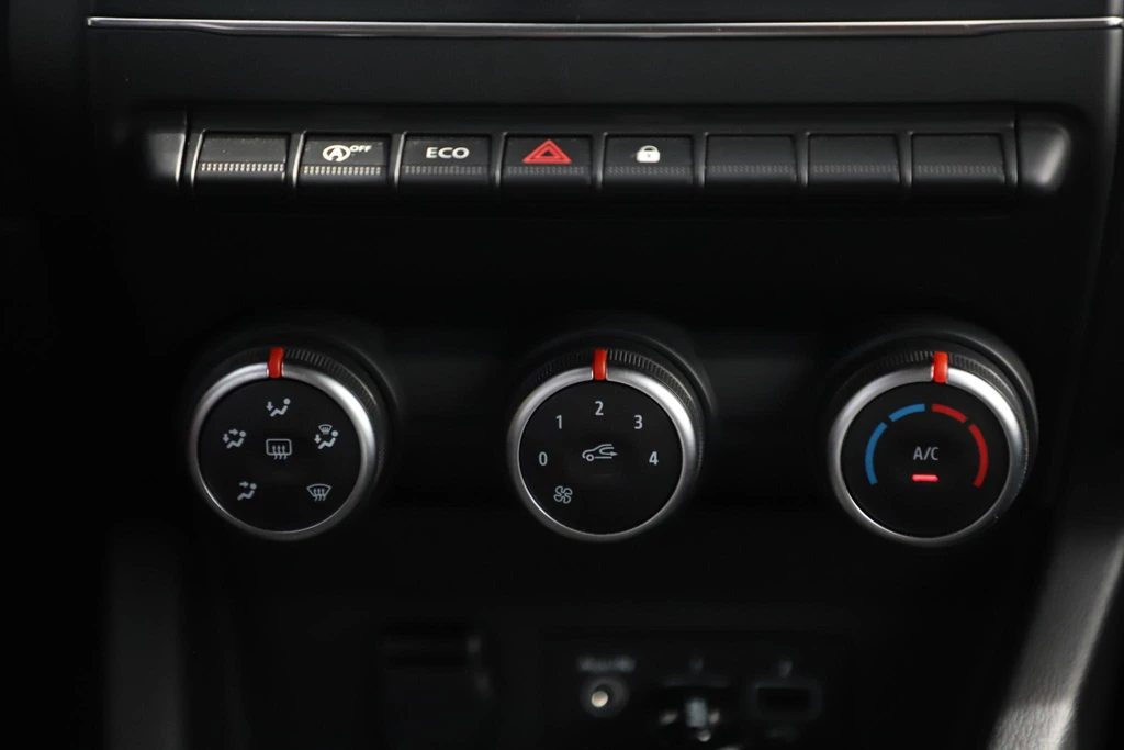 Renault Clio – foto 11